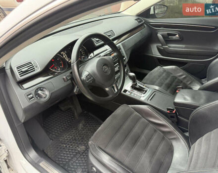 Білий Фольксваген CC / Passat CC, об'ємом двигуна 1.8 л та пробігом 80 тис. км за 15300 $, фото 9 на Automoto.ua