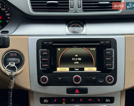 Білий Фольксваген CC / Passat CC, об'ємом двигуна 2 л та пробігом 268 тис. км за 12790 $, фото 27 на Automoto.ua