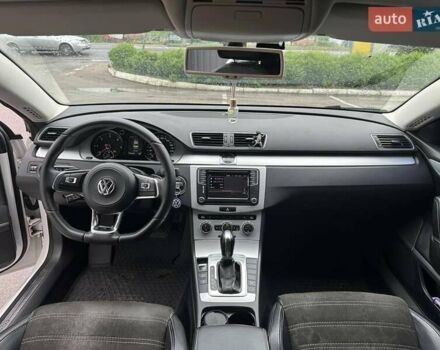 Белый Фольксваген CC / Passat CC, объемом двигателя 1.97 л и пробегом 258 тыс. км за 13500 $, фото 9 на Automoto.ua