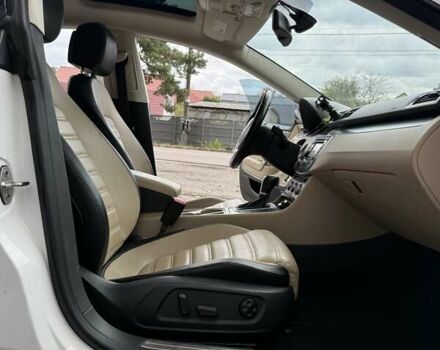 Фольксваген CC / Passat CC 2012 у Києві на Automoto.ua Білий Фольксваген CC / Passat CC, об'ємом двигуна 1.98 л та пробігом 268 тис. км за 9400 $, фото 11 на Automoto.ua