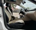 Фольксваген CC / Passat CC 2012 у Києві на Automoto.ua Білий Фольксваген CC / Passat CC, об'ємом двигуна 1.98 л та пробігом 268 тис. км за 9400 $, фото 11 на Automoto.ua