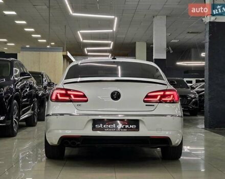 Белый Фольксваген CC / Passat CC, объемом двигателя 2 л и пробегом 181 тыс. км за 13599 $, фото 5 на Automoto.ua