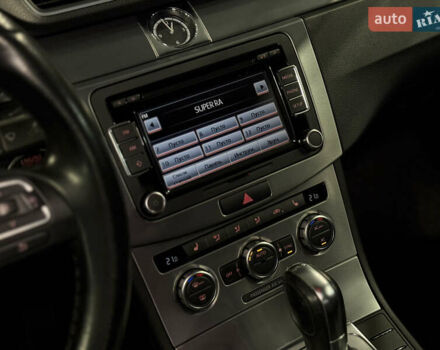 Белый Фольксваген CC / Passat CC, объемом двигателя 2 л и пробегом 182 тыс. км за 13000 $, фото 21 на Automoto.ua