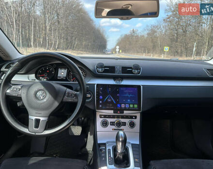 Белый Фольксваген CC / Passat CC, объемом двигателя 1.8 л и пробегом 220 тыс. км за 9600 $, фото 2 на Automoto.ua