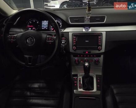Белый Фольксваген CC / Passat CC, объемом двигателя 2 л и пробегом 181 тыс. км за 13599 $, фото 12 на Automoto.ua