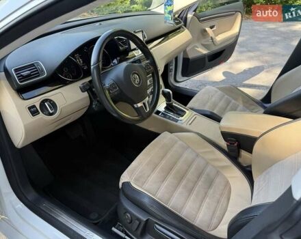 Белый Фольксваген CC / Passat CC, объемом двигателя 2 л и пробегом 292 тыс. км за 13500 $, фото 6 на Automoto.ua