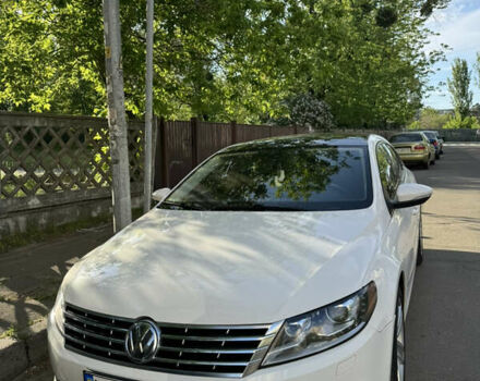 Белый Фольксваген CC / Passat CC, объемом двигателя 1.98 л и пробегом 186 тыс. км за 10400 $, фото 2 на Automoto.ua