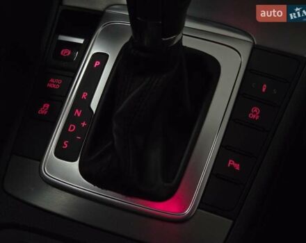 Белый Фольксваген CC / Passat CC, объемом двигателя 2 л и пробегом 181 тыс. км за 13599 $, фото 17 на Automoto.ua