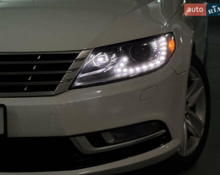 Белый Фольксваген CC / Passat CC, объемом двигателя 1.98 л и пробегом 183 тыс. км за 9800 $, фото 5 на Automoto.ua