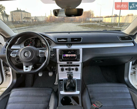 Белый Фольксваген CC / Passat CC, объемом двигателя 1.98 л и пробегом 108 тыс. км за 9900 $, фото 5 на Automoto.ua