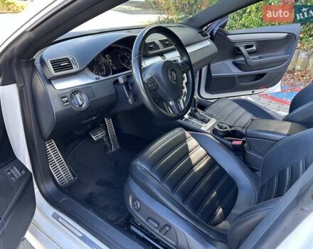 Белый Фольксваген CC / Passat CC, объемом двигателя 1.98 л и пробегом 113 тыс. км за 12052 $, фото 9 на Automoto.ua