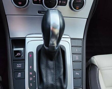 Білий Фольксваген CC / Passat CC, об'ємом двигуна 1.97 л та пробігом 259 тис. км за 14700 $, фото 16 на Automoto.ua