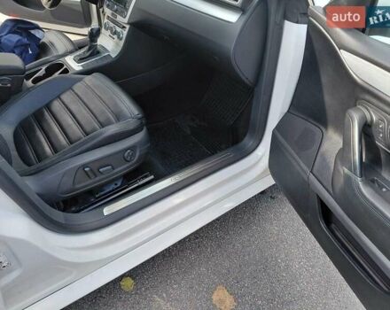 Белый Фольксваген CC / Passat CC, объемом двигателя 1.98 л и пробегом 228 тыс. км за 10500 $, фото 11 на Automoto.ua