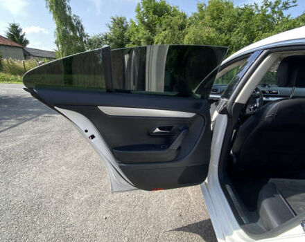 Білий Фольксваген CC / Passat CC, об'ємом двигуна 1.97 л та пробігом 220 тис. км за 12000 $, фото 11 на Automoto.ua