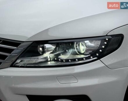 Белый Фольксваген CC / Passat CC, объемом двигателя 1.98 л и пробегом 174 тыс. км за 9300 $, фото 4 на Automoto.ua