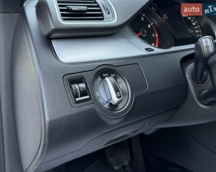 Фольксваген CC / Passat CC 2013 в Тернополе на Automoto.ua Белый Фольксваген CC / Passat CC, объемом двигателя 1.8 л и пробегом 215 тыс. км за 11500 $, фото 7 на Automoto.ua