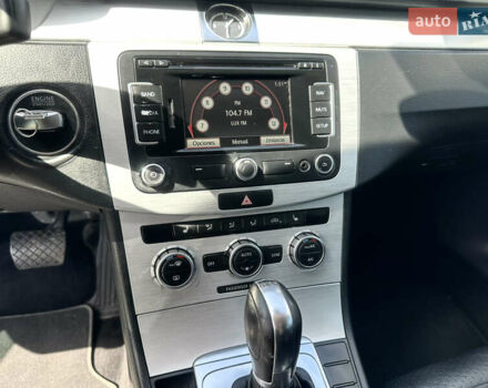 Білий Фольксваген CC / Passat CC, об'ємом двигуна 2 л та пробігом 222 тис. км за 7999 $, фото 13 на Automoto.ua