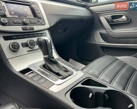 Фольксваген CC / Passat CC 2013 в Одессе на Automoto.ua Белый Фольксваген CC / Passat CC, объемом двигателя 1.98 л и пробегом 212 тыс. км за 10999 $, фото 16 на Automoto.ua