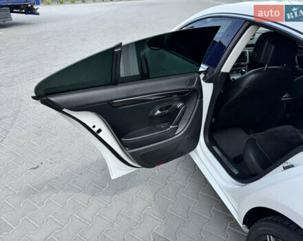 Белый Фольксваген CC / Passat CC, объемом двигателя 1.97 л и пробегом 268 тыс. км за 12200 $, фото 17 на Automoto.ua