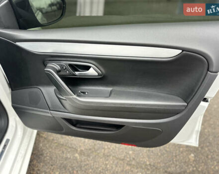 Белый Фольксваген CC / Passat CC, объемом двигателя 1.98 л и пробегом 240 тыс. км за 9500 $, фото 19 на Automoto.ua