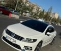 Белый Фольксваген CC / Passat CC, объемом двигателя 1.97 л и пробегом 200 тыс. км за 11500 $, фото 1 на Automoto.ua