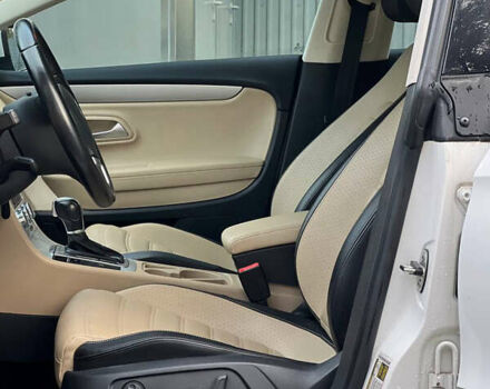 Белый Фольксваген CC / Passat CC, объемом двигателя 1.98 л и пробегом 130 тыс. км за 10499 $, фото 24 на Automoto.ua