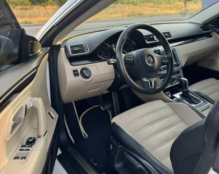 Белый Фольксваген CC / Passat CC, объемом двигателя 3.6 л и пробегом 300 тыс. км за 12000 $, фото 5 на Automoto.ua