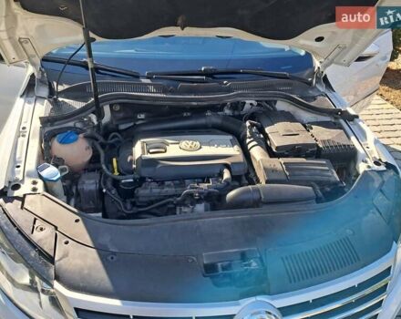 Белый Фольксваген CC / Passat CC, объемом двигателя 1.98 л и пробегом 186 тыс. км за 12300 $, фото 22 на Automoto.ua