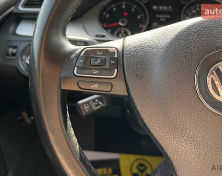 Белый Фольксваген CC / Passat CC, объемом двигателя 2 л и пробегом 132 тыс. км за 11700 $, фото 19 на Automoto.ua