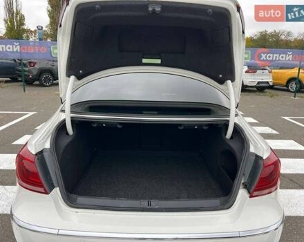 Фольксваген CC / Passat CC 2013 в Одессе на Automoto.ua Белый Фольксваген CC / Passat CC, объемом двигателя 1.98 л и пробегом 212 тыс. км за 10999 $, фото 19 на Automoto.ua