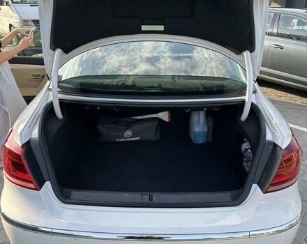 Белый Фольксваген CC / Passat CC, объемом двигателя 1.98 л и пробегом 180 тыс. км за 12000 $, фото 14 на Automoto.ua
