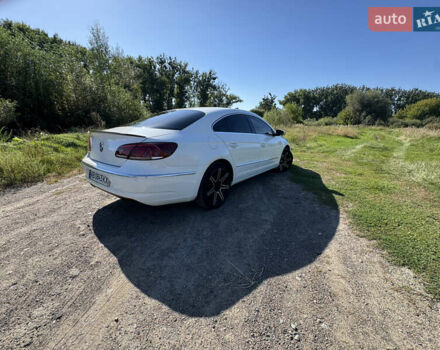 Белый Фольксваген CC / Passat CC, объемом двигателя 1.97 л и пробегом 276 тыс. км за 11000 $, фото 3 на Automoto.ua