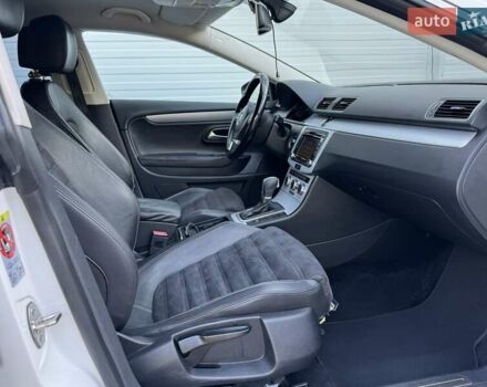 Фольксваген CC / Passat CC 2013 в Тернополе на Automoto.ua Белый Фольксваген CC / Passat CC, объемом двигателя 1.8 л и пробегом 215 тыс. км за 11500 $, фото 15 на Automoto.ua