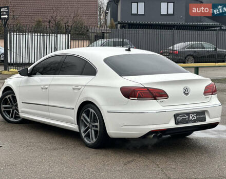 Белый Фольксваген CC / Passat CC, объемом двигателя 1.98 л и пробегом 240 тыс. км за 9500 $, фото 2 на Automoto.ua
