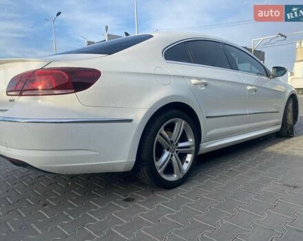 Белый Фольксваген CC / Passat CC, объемом двигателя 1.98 л и пробегом 212 тыс. км за 10000 $, фото 3 на Automoto.ua