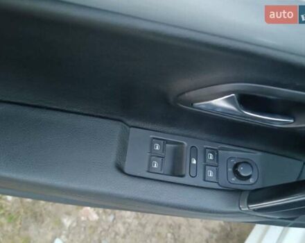 Белый Фольксваген CC / Passat CC, объемом двигателя 2 л и пробегом 195 тыс. км за 9100 $, фото 11 на Automoto.ua