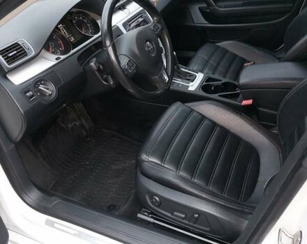 Белый Фольксваген CC / Passat CC, объемом двигателя 2 л и пробегом 125 тыс. км за 13000 $, фото 4 на Automoto.ua