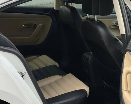 Белый Фольксваген CC / Passat CC, объемом двигателя 1.98 л и пробегом 130 тыс. км за 10499 $, фото 22 на Automoto.ua