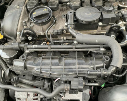 Белый Фольксваген CC / Passat CC, объемом двигателя 2 л и пробегом 210 тыс. км за 10450 $, фото 15 на Automoto.ua