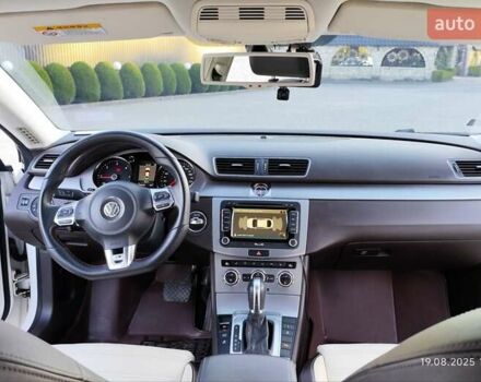 Білий Фольксваген CC / Passat CC, об'ємом двигуна 1.97 л та пробігом 259 тис. км за 14700 $, фото 12 на Automoto.ua