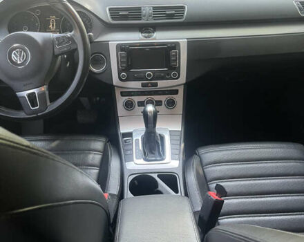 Білий Фольксваген CC / Passat CC, об'ємом двигуна 1.98 л та пробігом 178 тис. км за 10500 $, фото 7 на Automoto.ua