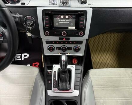 Белый Фольксваген CC / Passat CC, объемом двигателя 1.98 л и пробегом 164 тыс. км за 9500 $, фото 26 на Automoto.ua