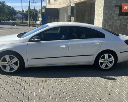 Белый Фольксваген CC / Passat CC, объемом двигателя 1.98 л и пробегом 144 тыс. км за 12500 $, фото 3 на Automoto.ua