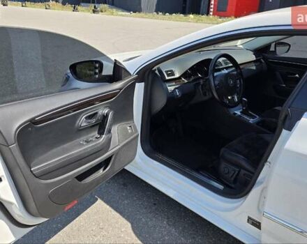 Белый Фольксваген CC / Passat CC, объемом двигателя 1.97 л и пробегом 72 тыс. км за 16750 $, фото 5 на Automoto.ua