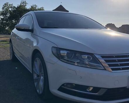 Белый Фольксваген CC / Passat CC, объемом двигателя 1.97 л и пробегом 165 тыс. км за 15700 $, фото 2 на Automoto.ua