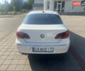 Белый Фольксваген CC / Passat CC, объемом двигателя 1.98 л и пробегом 280 тыс. км за 11000 $, фото 1 на Automoto.ua