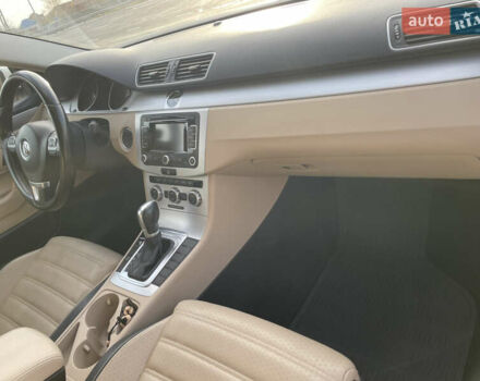 Белый Фольксваген CC / Passat CC, объемом двигателя 1.98 л и пробегом 159 тыс. км за 10600 $, фото 6 на Automoto.ua