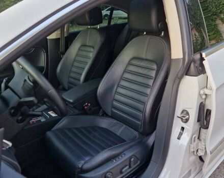 Белый Фольксваген CC / Passat CC, объемом двигателя 1.97 л и пробегом 32 тыс. км за 18900 $, фото 9 на Automoto.ua