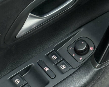 Белый Фольксваген CC / Passat CC, объемом двигателя 1.98 л и пробегом 177 тыс. км за 12000 $, фото 16 на Automoto.ua