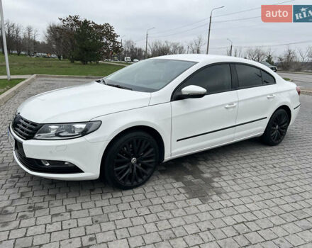 Белый Фольксваген CC / Passat CC, объемом двигателя 2 л и пробегом 131 тыс. км за 16900 $, фото 1 на Automoto.ua